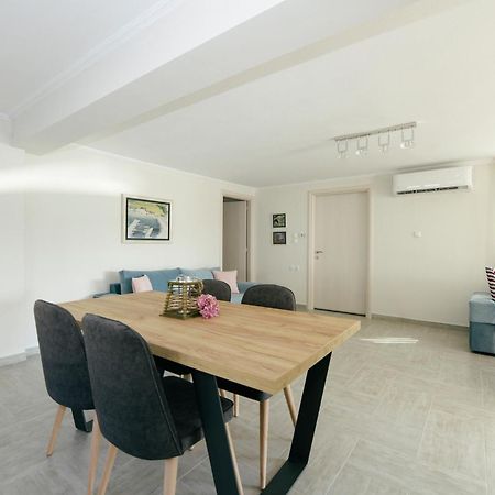 W1 Rooms Kavala Extérieur photo