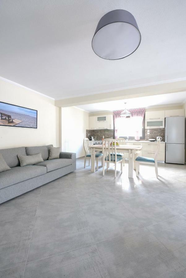 W1 Rooms Kavala Extérieur photo
